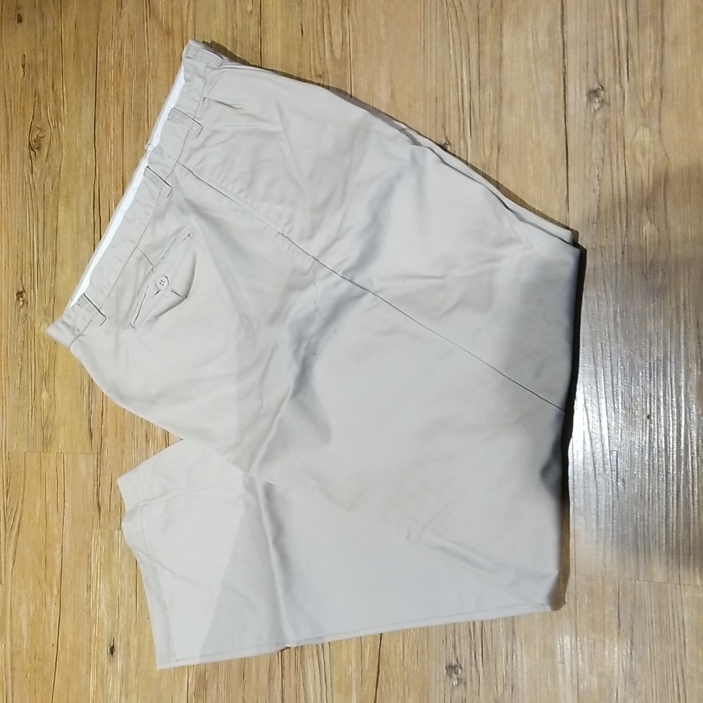 FieldGear Khakis like new condition sz 40x34